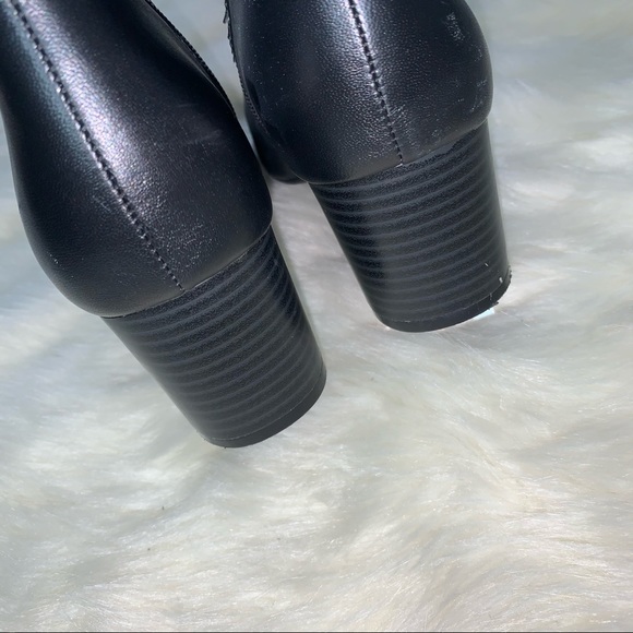 Bandolino Floella Booties in Black - Picture 6 of 16